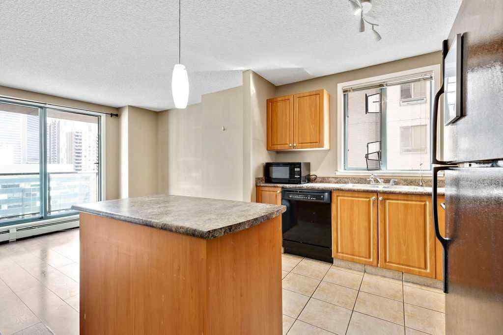 MLS® A2257009 - Unit #1618 1111 6 Avenue SW in Downtown West End Calgary, Residential