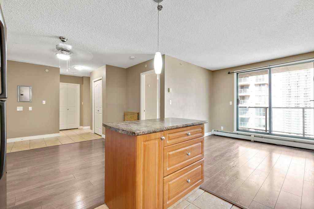MLS® A2257009 - Unit #1618 1111 6 Avenue SW in Downtown West End Calgary, Residential
