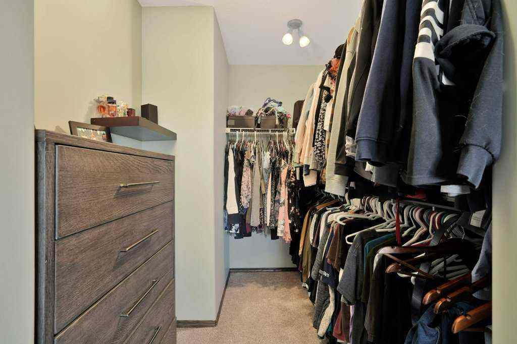 MLS® A2257010 - 136 Oswald Close  in Oriole Park West Red Deer, Residential