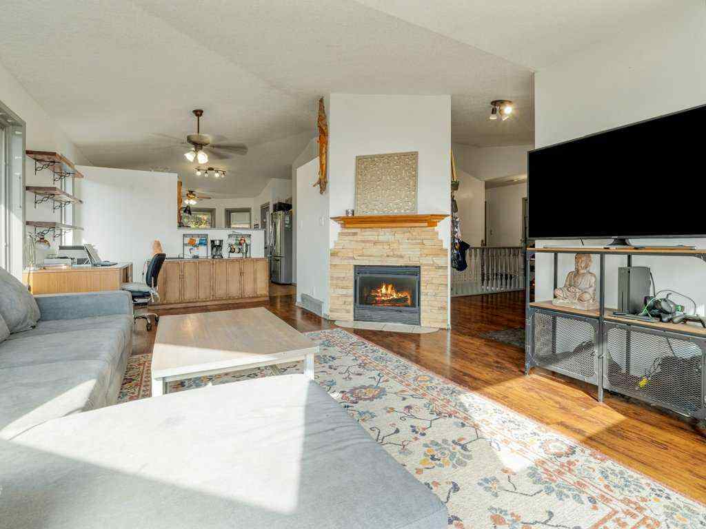 MLS® A2257017 - 2408 11a   in NONE Coaldale, Residential