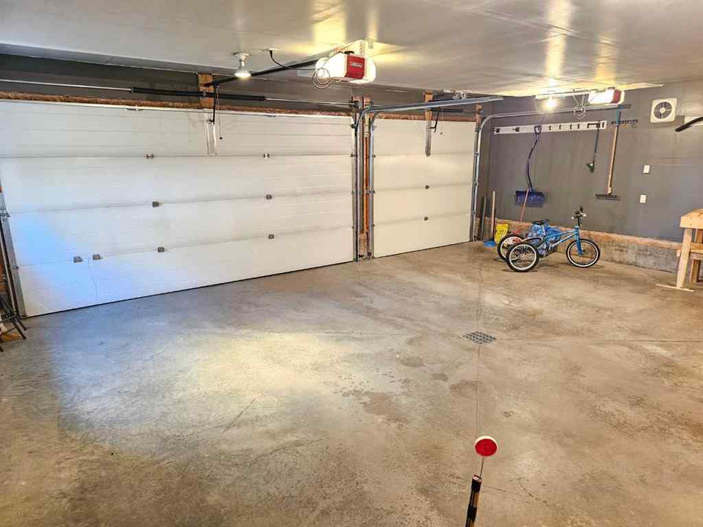 MLS® A2257018 - 11018 O'Brien lake Crescent  in O\'Brien Lake Grande Prairie, Residential