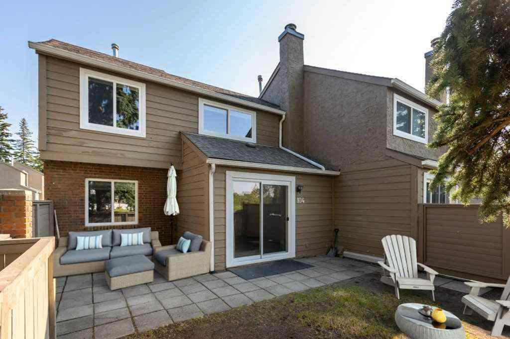 MLS® A2257022 - Unit #104 829 Coach Bluff Crescent SW in Coach Hill Calgary, Residential
