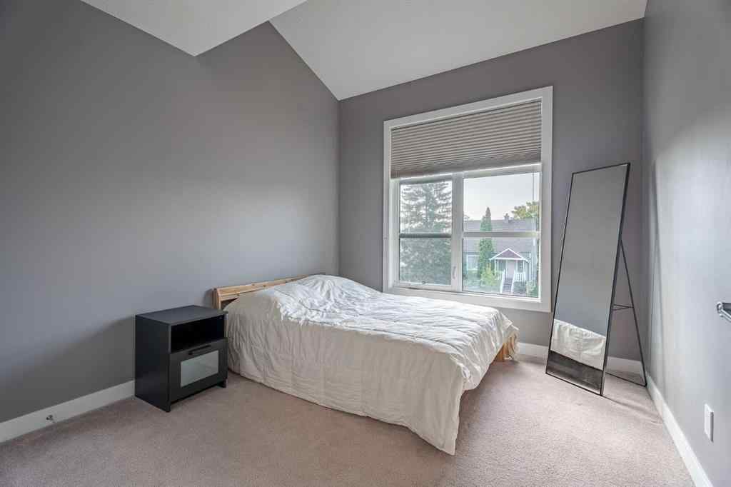 MLS® A2257023 - 2212 5 Avenue NW in West Hillhurst Calgary, Residential