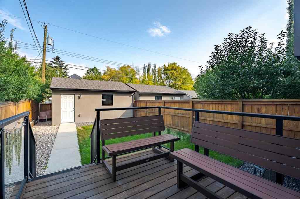 MLS® A2257023 - 2212 5 Avenue NW in West Hillhurst Calgary, Residential