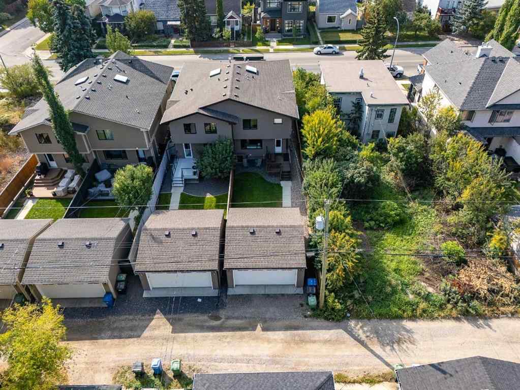 MLS® A2257023 - 2212 5 Avenue NW in West Hillhurst Calgary, Residential