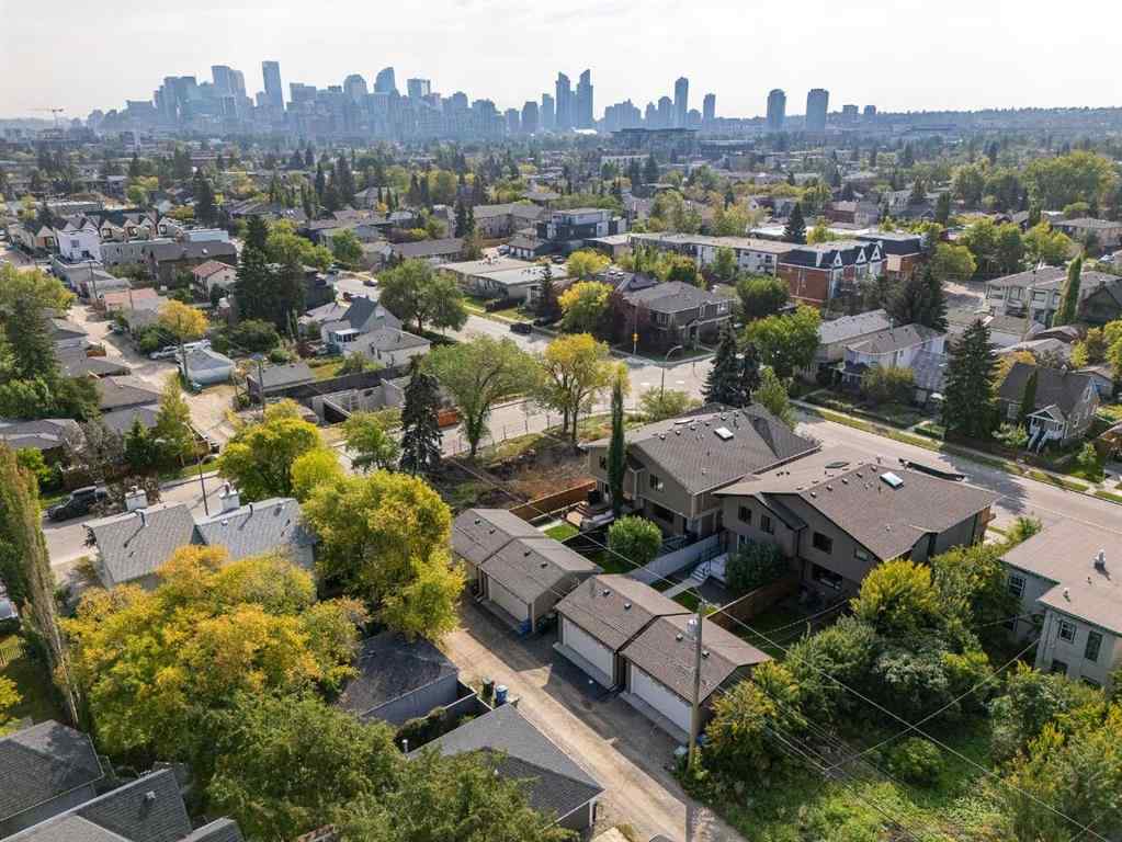 MLS® A2257023 - 2212 5 Avenue NW in West Hillhurst Calgary, Residential