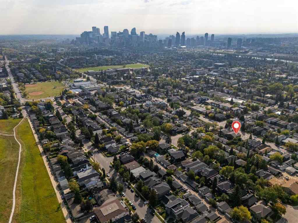 MLS® A2257023 - 2212 5 Avenue NW in West Hillhurst Calgary, Residential