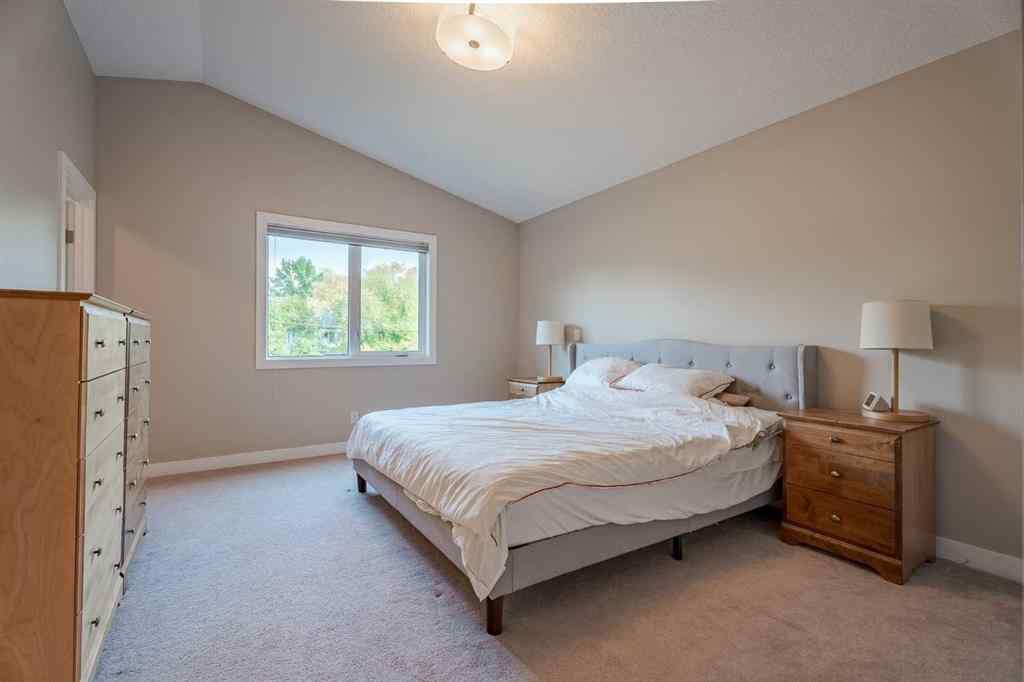 MLS® A2257023 - 2212 5 Avenue NW in West Hillhurst Calgary, Residential