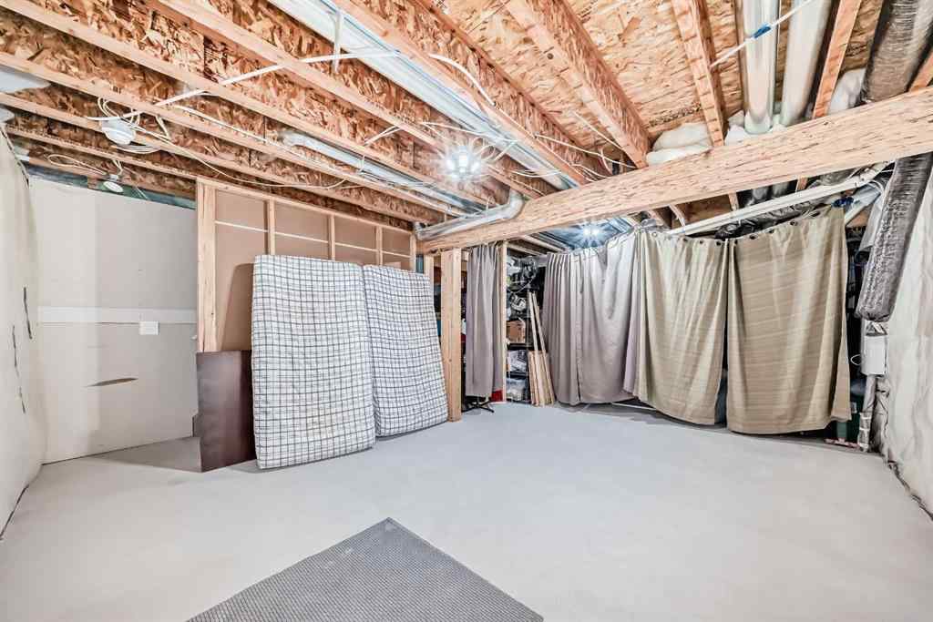 MLS® A2257025 - 228 Windbury Lane  in Southwinds Airdrie, Residential