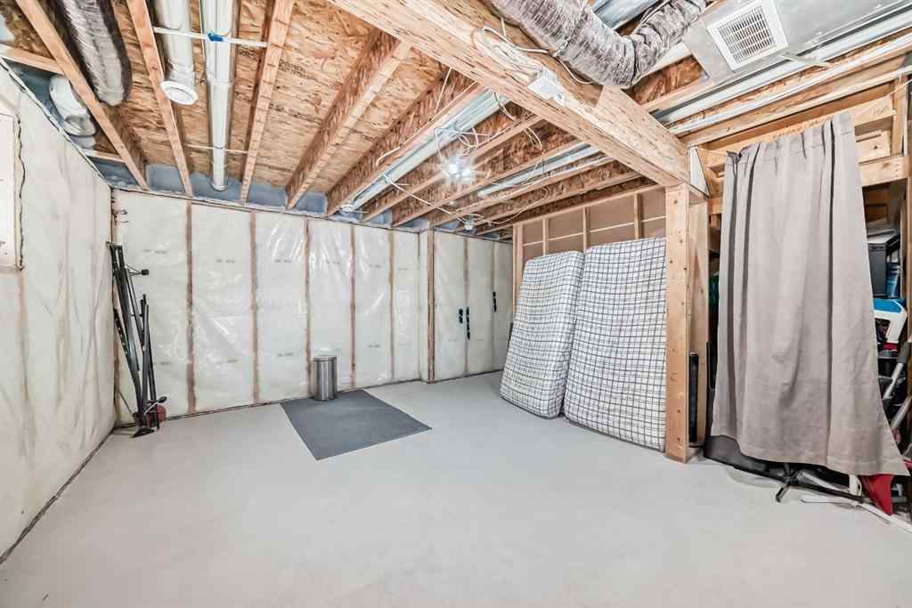MLS® A2257025 - 228 Windbury Lane  in Southwinds Airdrie, Residential