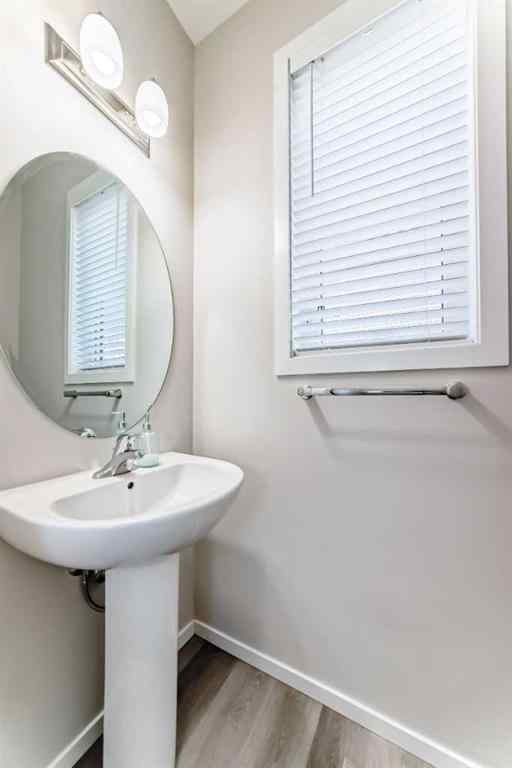 MLS® A2257025 - 228 Windbury Lane  in Southwinds Airdrie, Residential