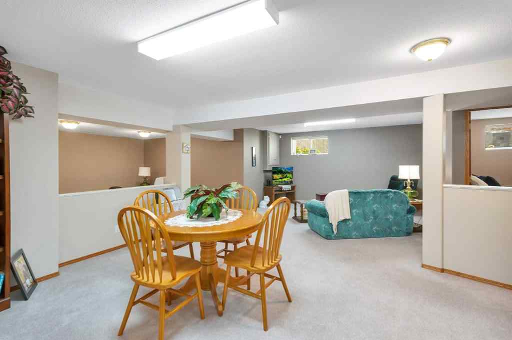 MLS® A2257032 - 14 Andrews Close  in Anders Park East Red Deer, Residential
