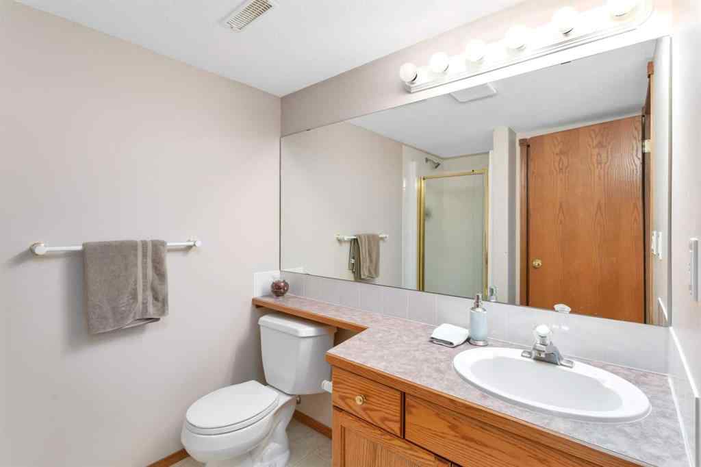 MLS® A2257032 - 14 Andrews Close  in Anders Park East Red Deer, Residential