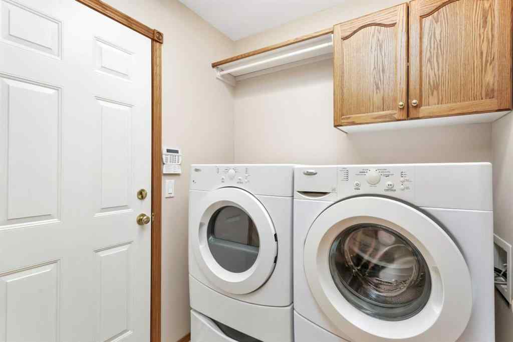 MLS® A2257032 - 14 Andrews Close  in Anders Park East Red Deer, Residential