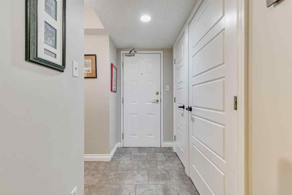 MLS® A2257033 - Unit #405 9800 Horton Road SW in Haysboro Calgary, Residential