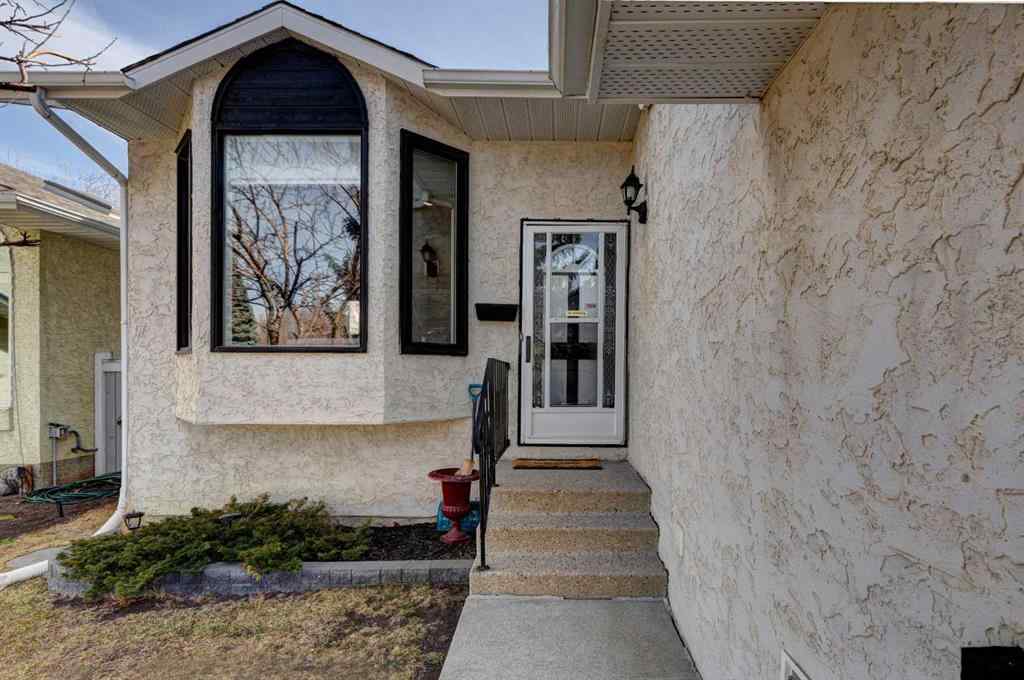 MLS® A2257037 - 116 Macewan Ridge Close NW in MacEwan Glen Calgary, Residential