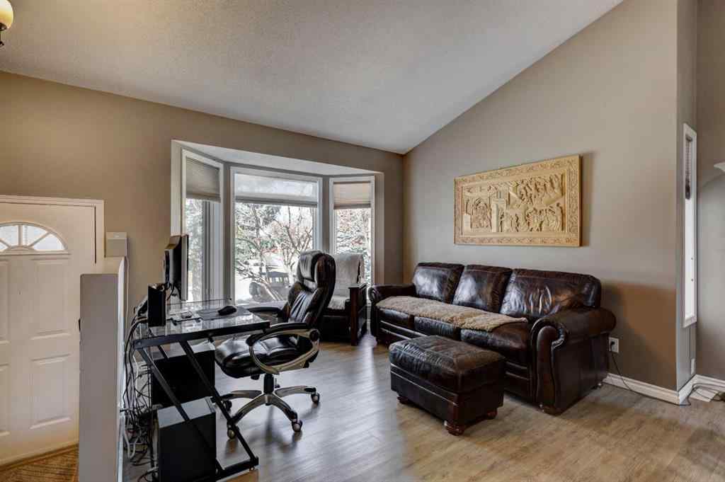 MLS® A2257037 - 116 Macewan Ridge Close NW in MacEwan Glen Calgary, Residential