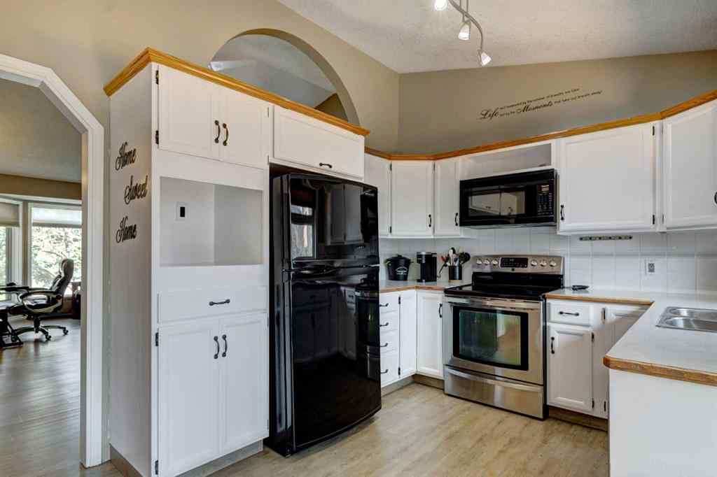MLS® A2257037 - 116 Macewan Ridge Close NW in MacEwan Glen Calgary, Residential