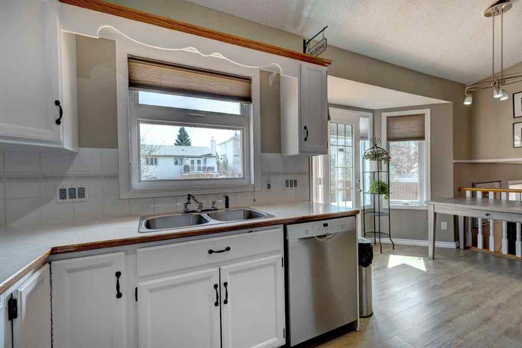 MLS® A2257037 - 116 Macewan Ridge Close NW in MacEwan Glen Calgary, Residential