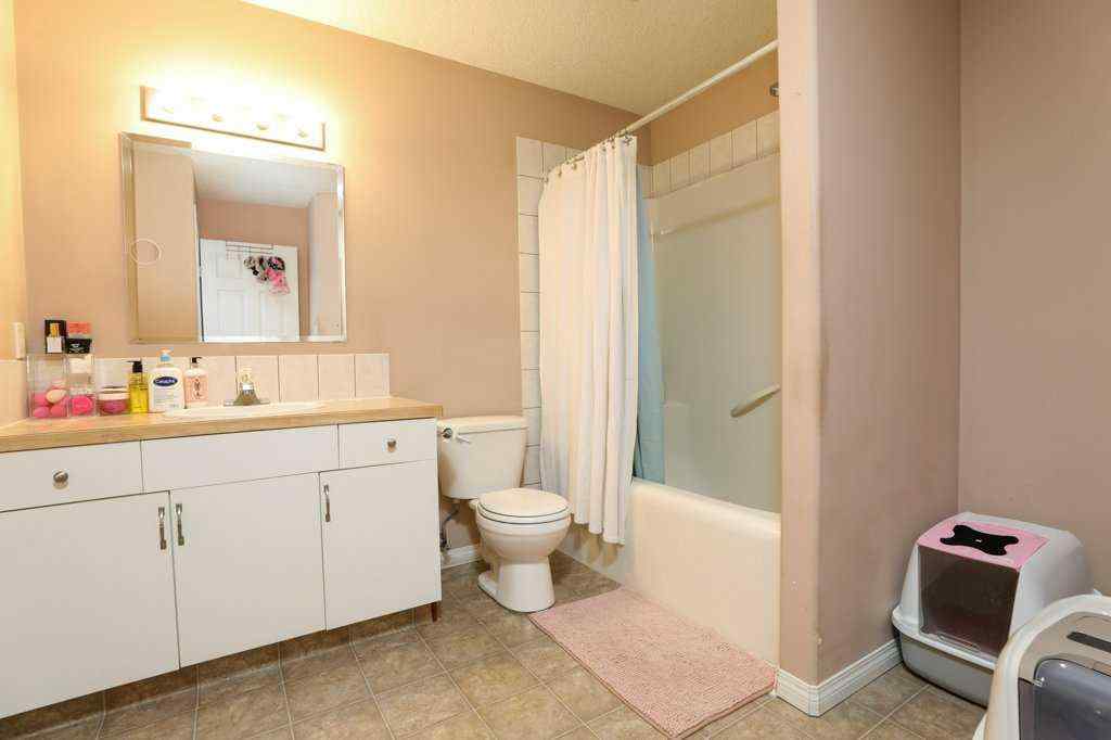 MLS® A2257039 - 117 21 Street   in NONE Fort Macleod, Residential
