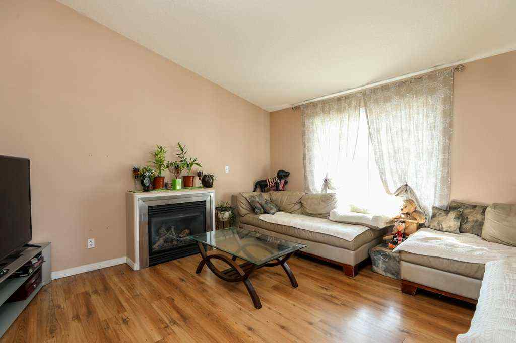 MLS® A2257039 - 117 21 Street   in NONE Fort Macleod, Residential