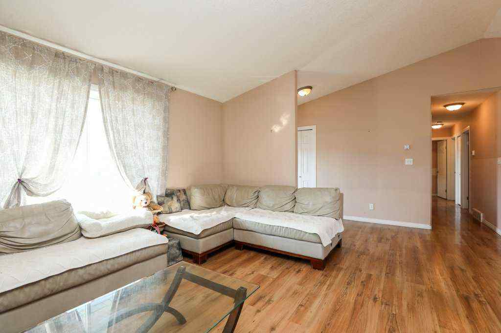 MLS® A2257039 - 117 21 Street   in NONE Fort Macleod, Residential