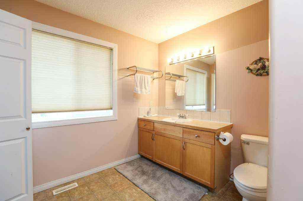 MLS® A2257039 - 117 21 Street   in NONE Fort Macleod, Residential