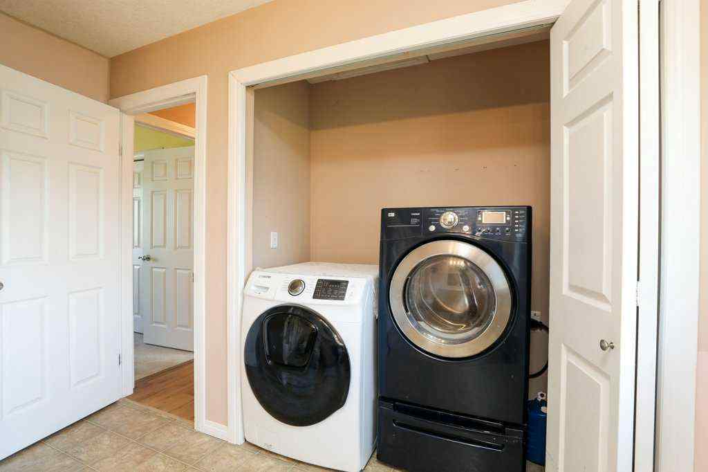MLS® A2257039 - 117 21 Street   in NONE Fort Macleod, Residential