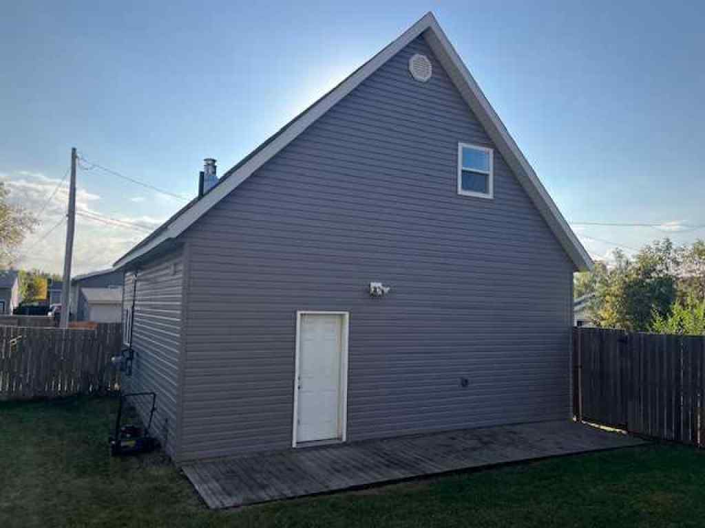 MLS® A2257048 - 21 3 Avenue W in NONE Marshall, Residential