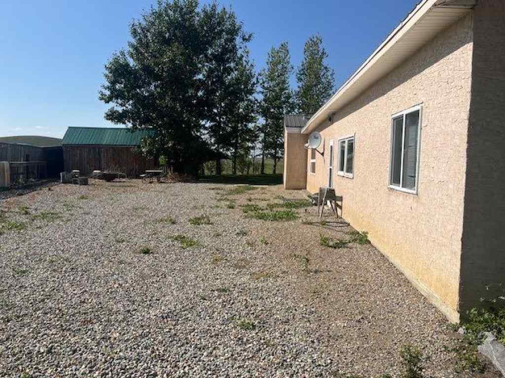 MLS® A2257050 - 300 centre Avenue  in NONE Leavitt, Residential
