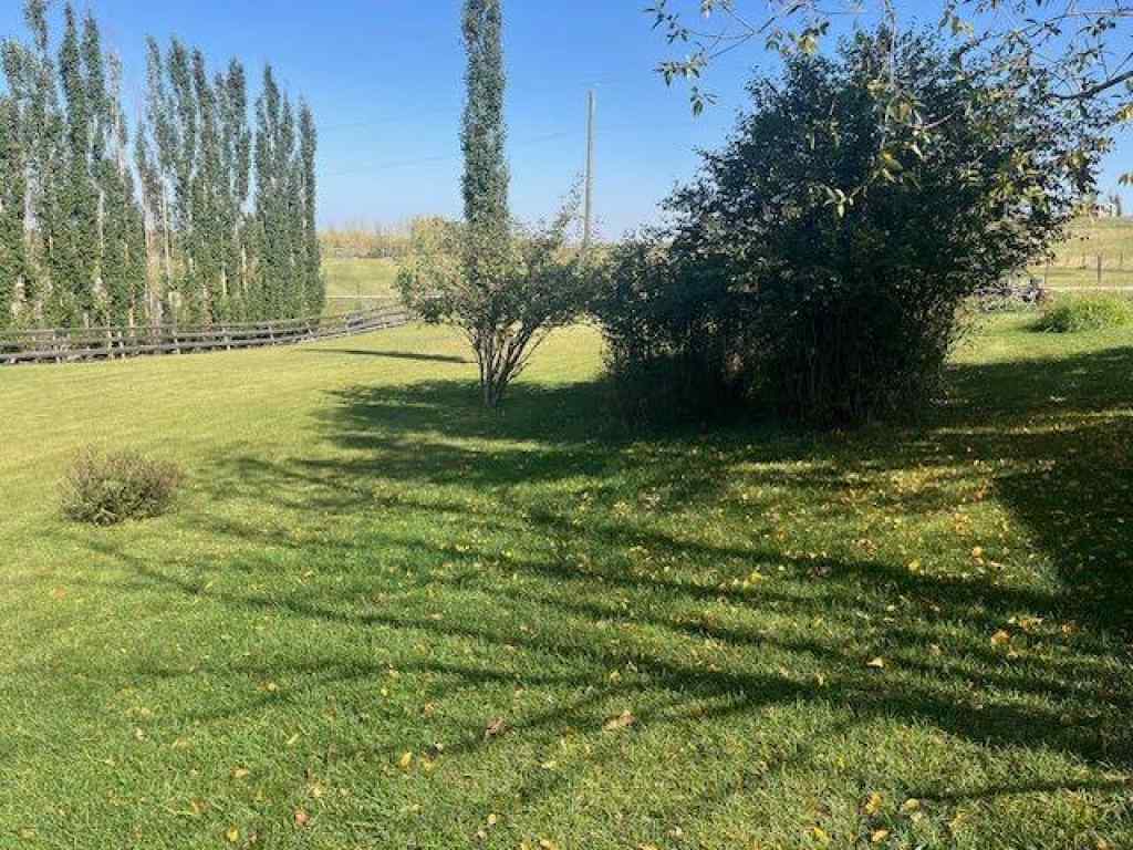 MLS® A2257050 - 300 centre Avenue  in NONE Leavitt, Residential