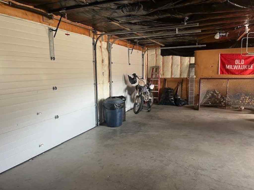 MLS® A2257050 - 300 centre Avenue  in NONE Leavitt, Residential