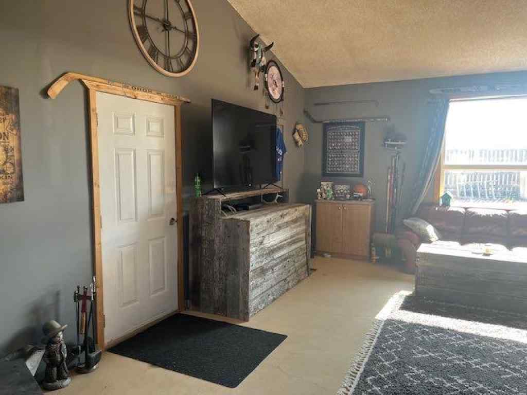 MLS® A2257050 - 300 centre Avenue  in NONE Leavitt, Residential