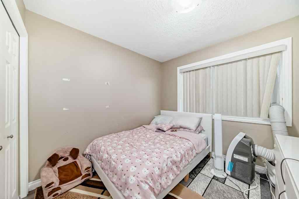 MLS® A2257056 - 14 DOVER Mews SE in Dover Calgary, Residential