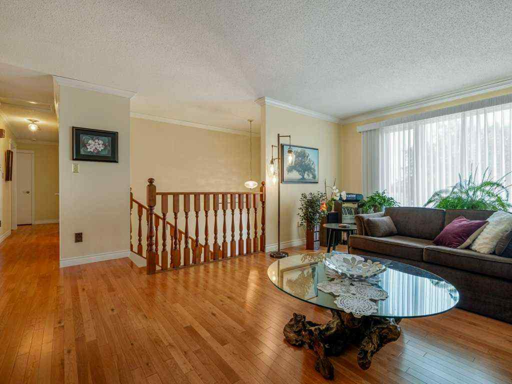 MLS® A2257059 - 84 Elm Crescent S in Redwood Lethbridge, Residential