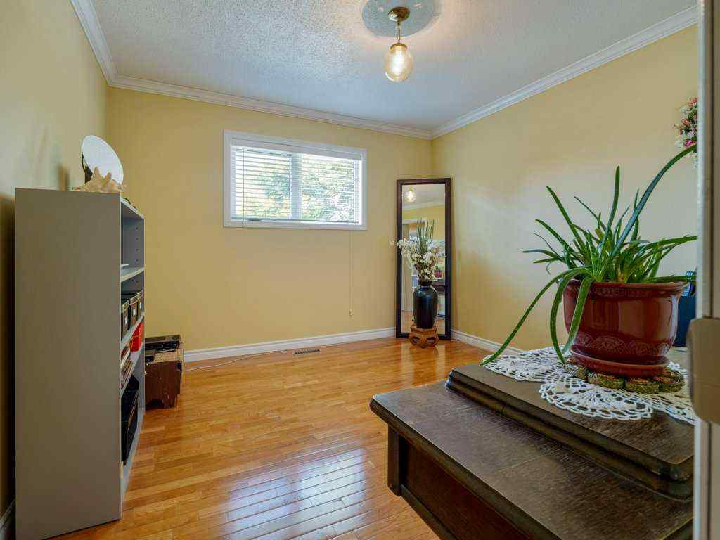MLS® A2257059 - 84 Elm Crescent S in Redwood Lethbridge, Residential