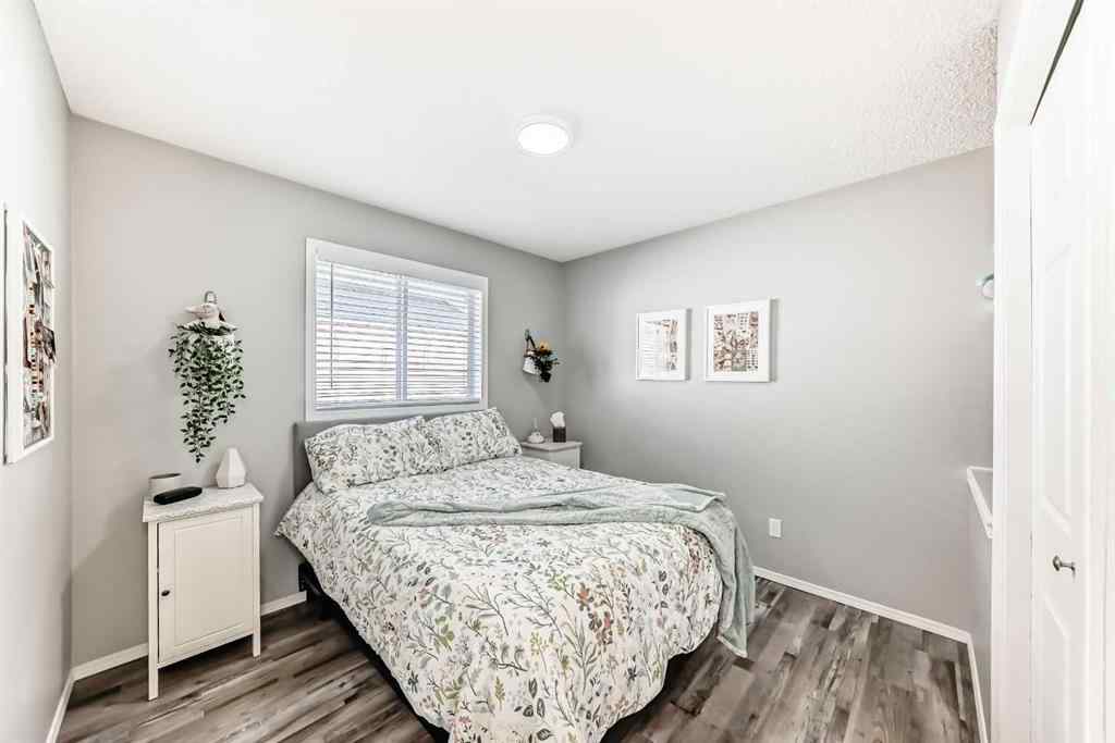 MLS® A2257060 - 47 Willowbrook Drive NW in Willowbrook Airdrie, Residential