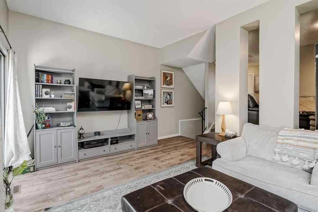 MLS® A2257063 - Unit #29 99 Midpark Gardens SE in Midnapore Calgary, Residential