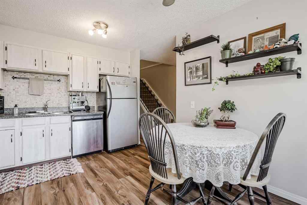 MLS® A2257063 - Unit #29 99 Midpark Gardens SE in Midnapore Calgary, Residential