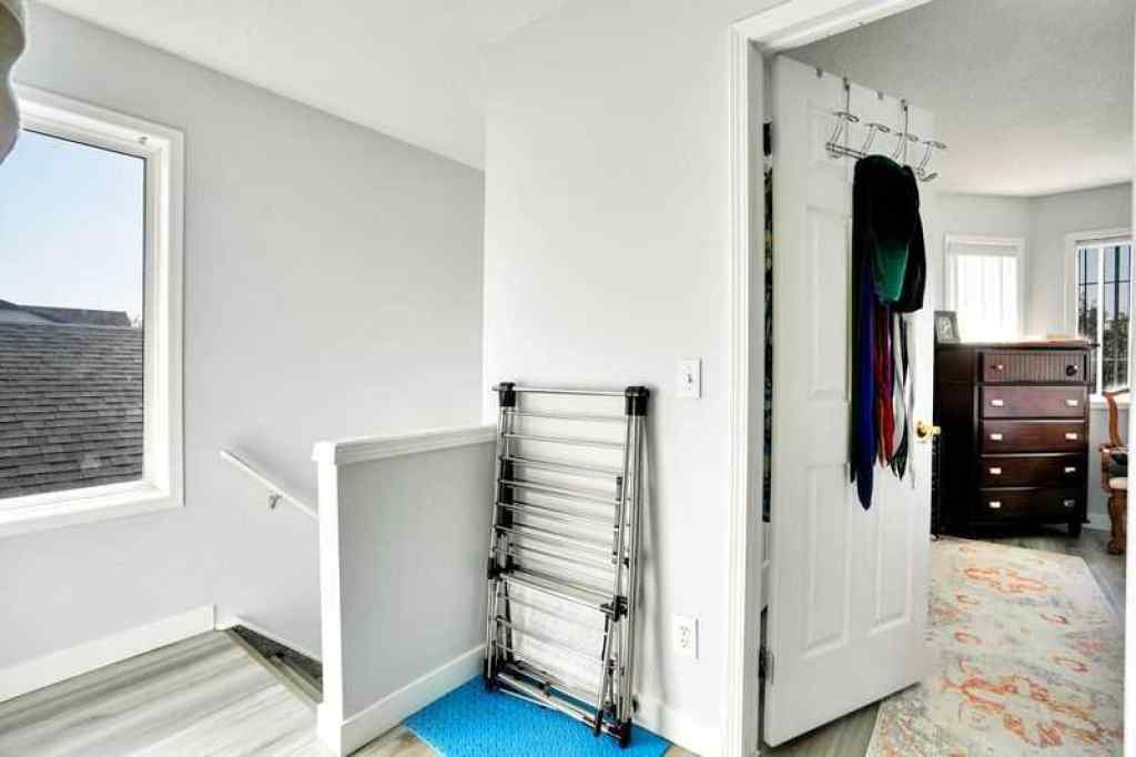 MLS® A2257065 - 8 MARTIN CROSSING Crescent NE in Martindale Calgary, Residential