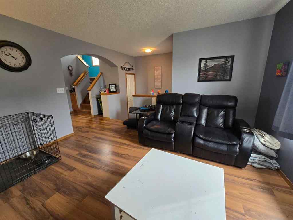 MLS® A2257066 - 32 Johns Street  in Johnstone Park Red Deer, Residential
