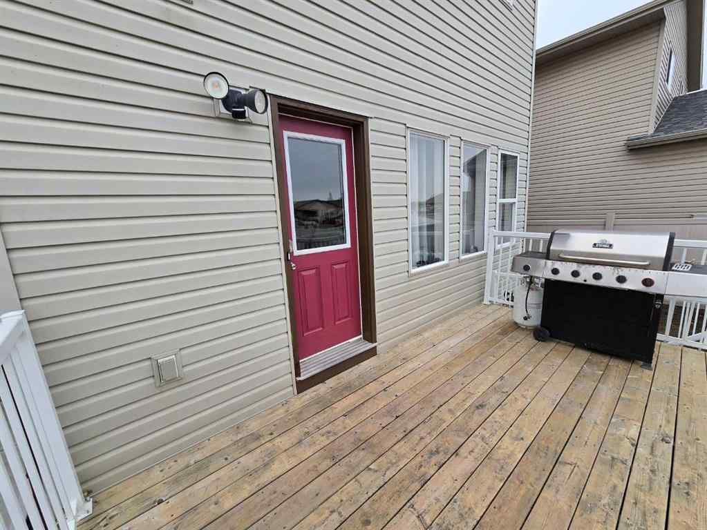 MLS® A2257066 - 32 Johns Street  in Johnstone Park Red Deer, Residential