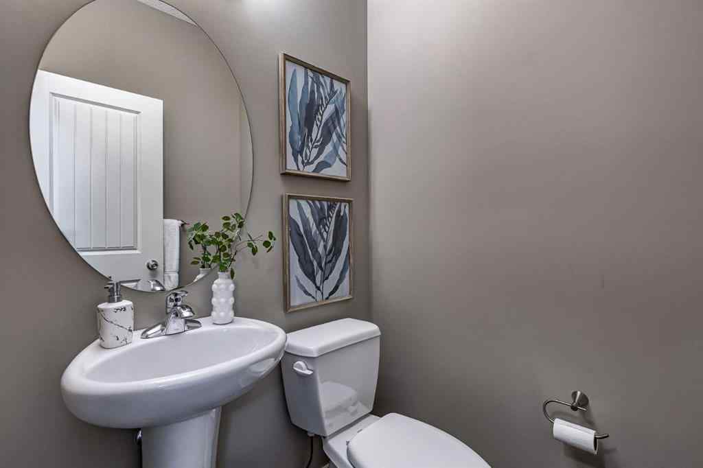 MLS® A2257067 - 42 Willow Drive  in The Willows Cochrane, Residential