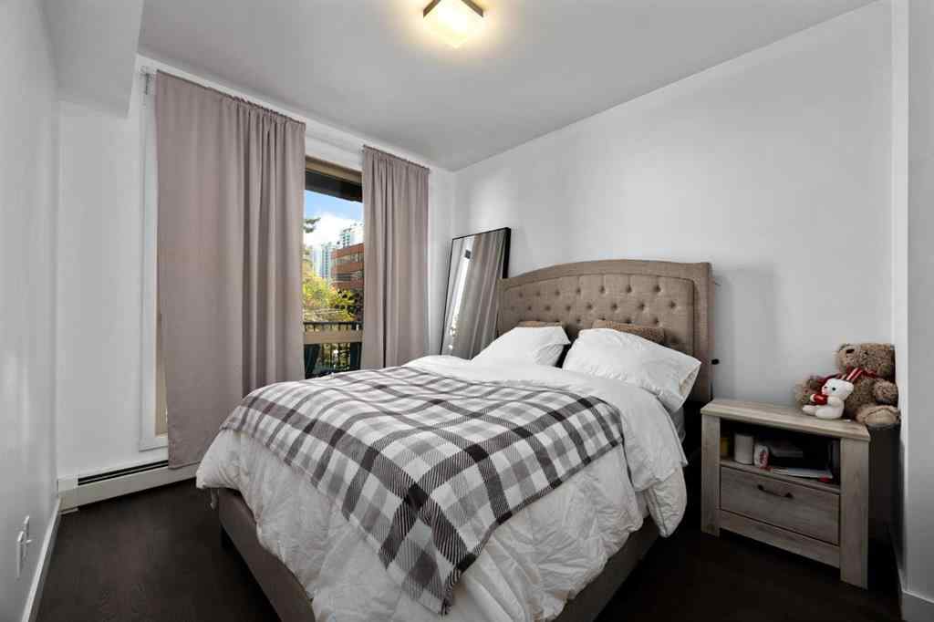 MLS® A2257068 - Unit #204 305 18 Avenue SW in Mission Calgary, Residential
