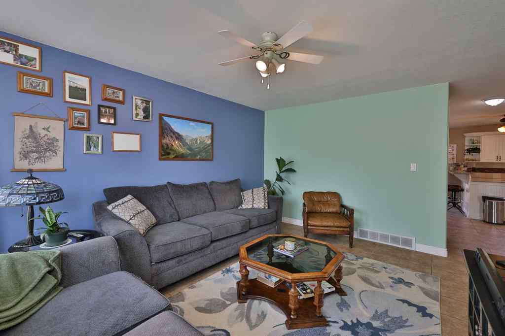 MLS® A2257072 - 137 S 250 W   in NONE Raymond, Residential