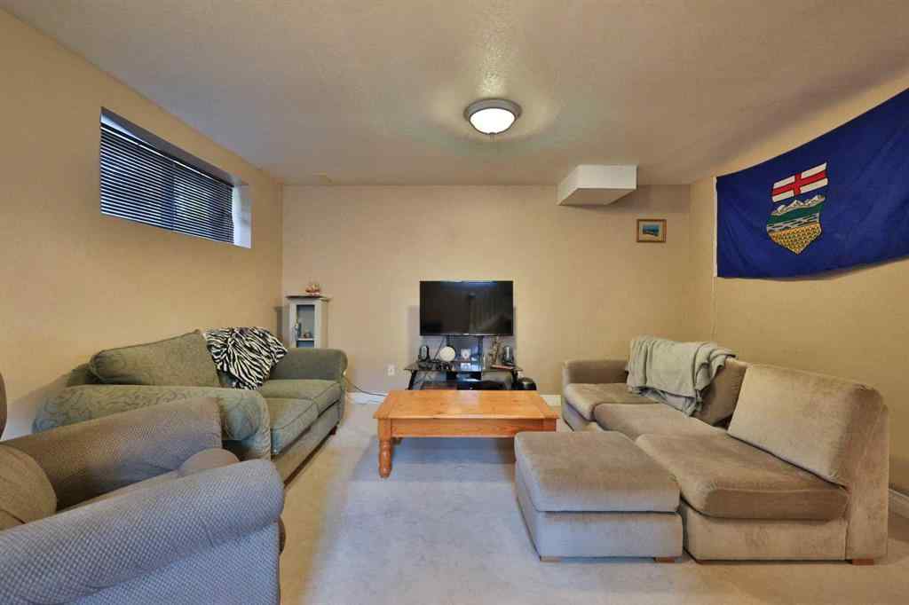 MLS® A2257072 - 137 S 250 W   in NONE Raymond, Residential