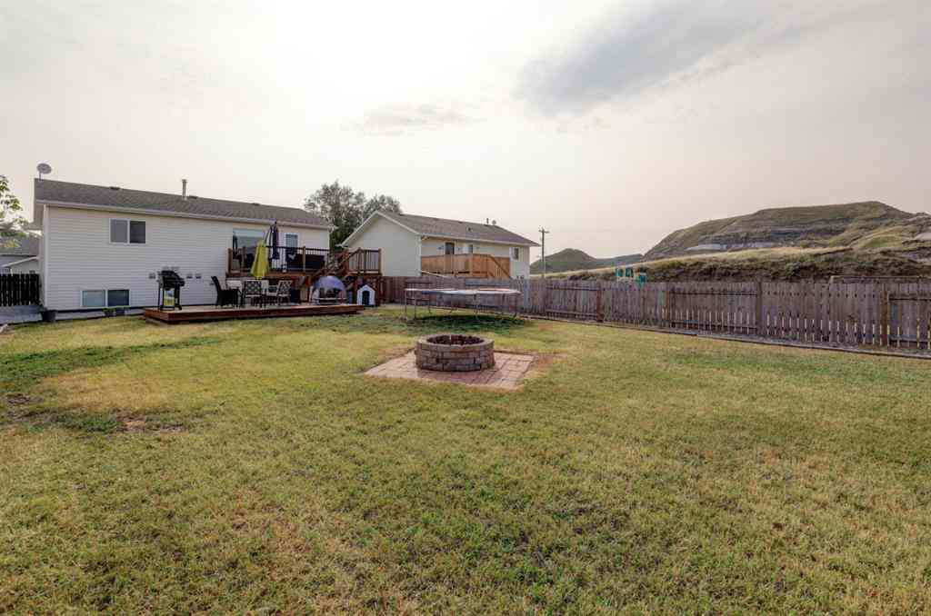 MLS® A2257073 - 106 Aerial Crescent  in Rosedale Drumheller, Residential