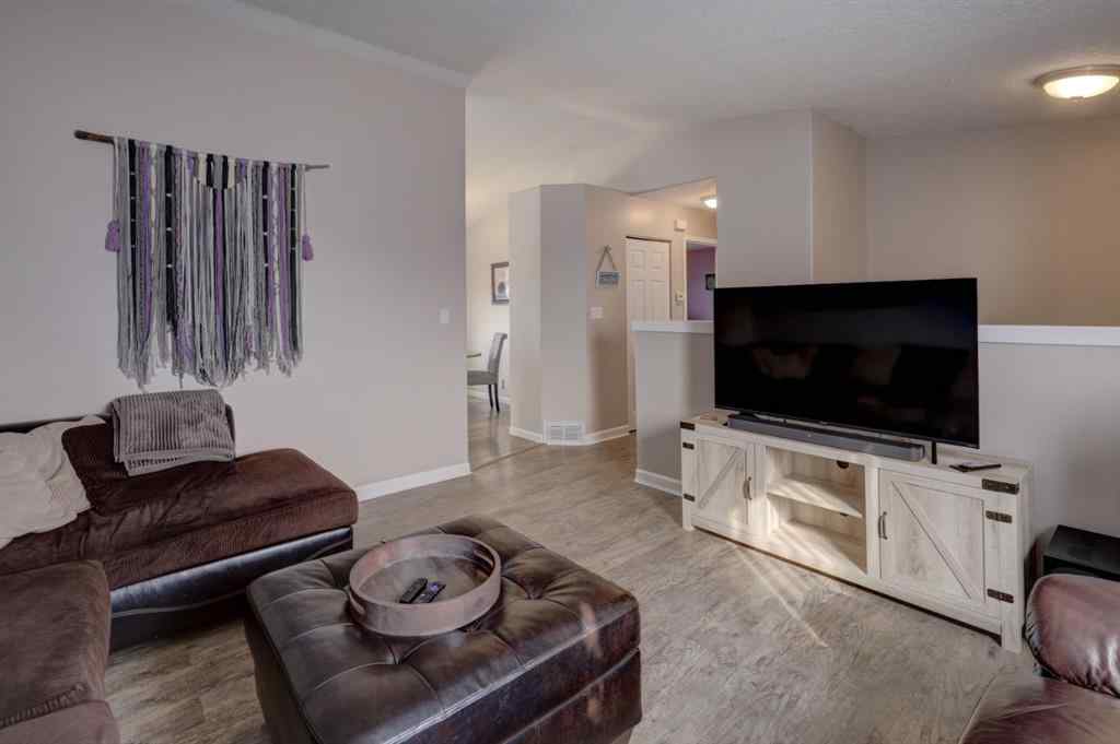 MLS® A2257073 - 106 Aerial Crescent  in Rosedale Drumheller, Residential