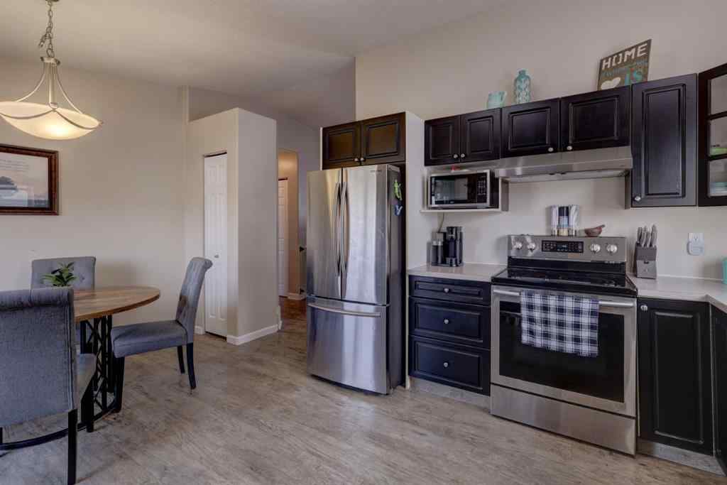 MLS® A2257073 - 106 Aerial Crescent  in Rosedale Drumheller, Residential