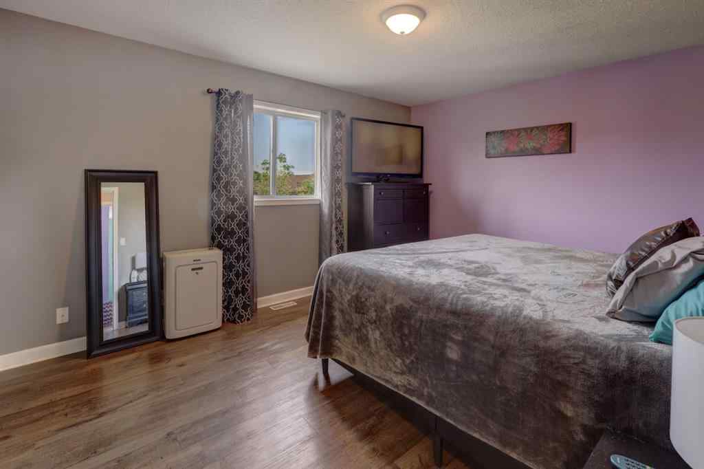 MLS® A2257073 - 106 Aerial Crescent  in Rosedale Drumheller, Residential